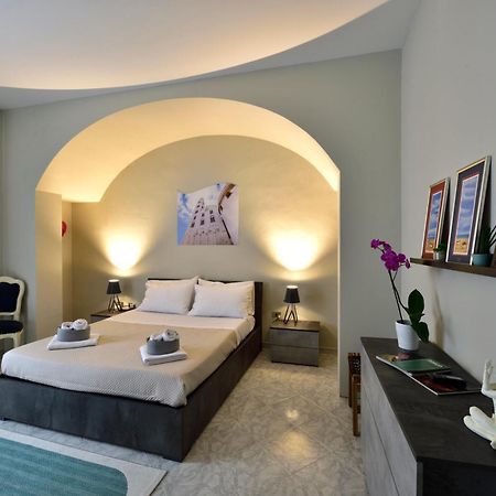 Ciaobari Apartment - Elegant 4 Bedrooms In The Heart Of Old Town Exterior foto